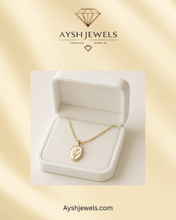 White flower pendant